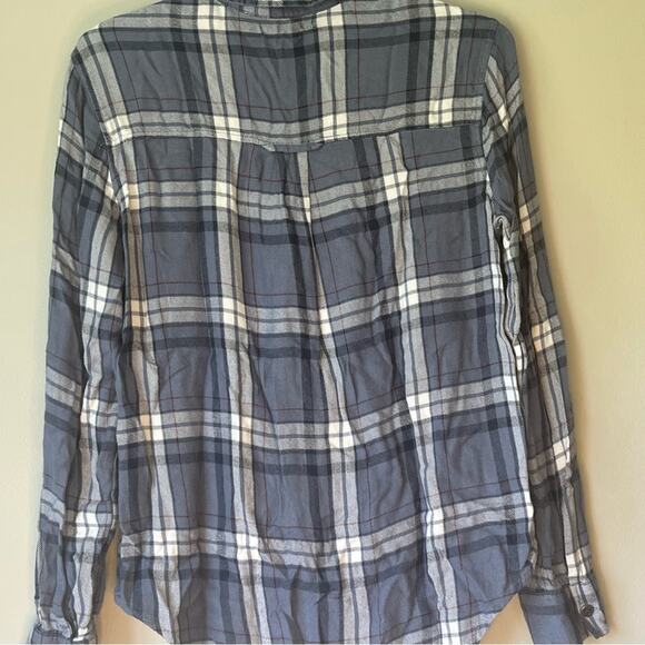 Kendall & Kylie Blue Plaid Long Sleeve Button Down Shirt Size Small - Picture 8 of 11